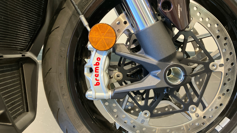 Ducati X Diavel V4 Burning Red (25MY)